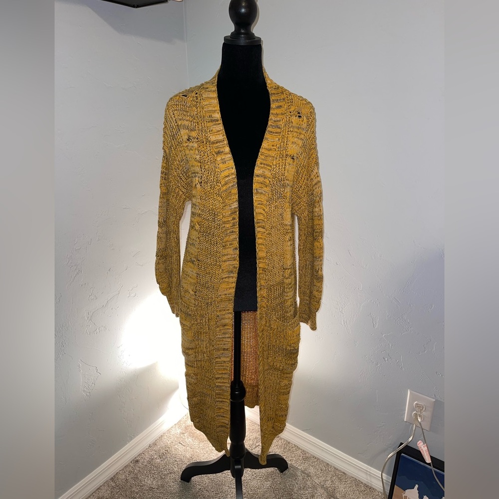 Nice oversized boyfriend cardigan  nice yellow mustard color with black flecks.